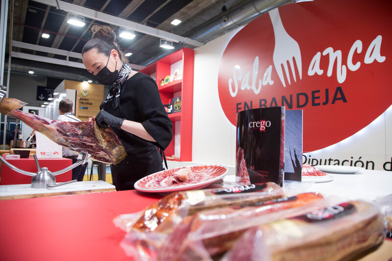 Elaboraciones en directo, degustaciones y catas para promocionar la gastronomía salmantina en Madrid Fusión 