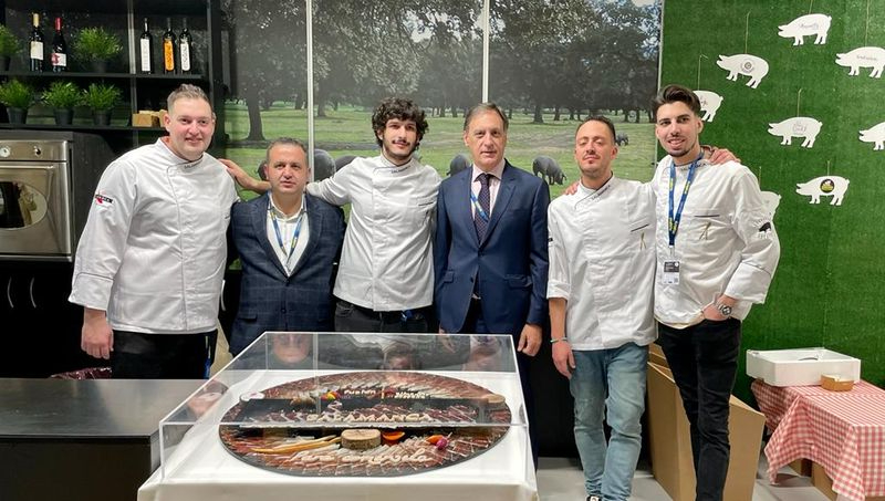 Elogios del alcalde para los cocineros salmantinos que brillan en Madrid Fusión