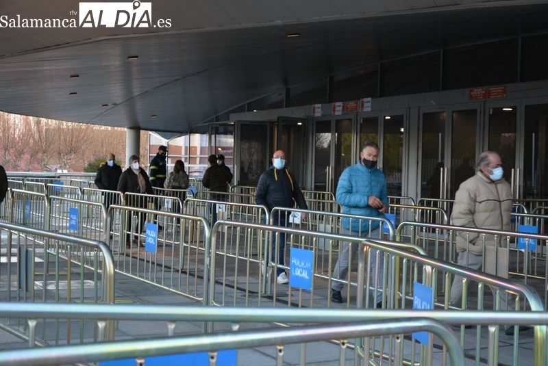 Nuevas citas para adultos que no han recibido la tercera dosis frente al coronavirus