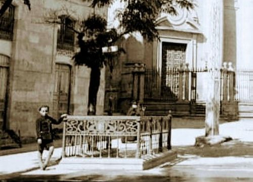 Aseos públicos en Salamanca, que fueron utilizados como refugio antiaéreo