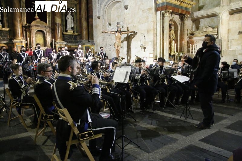 La AM María Santísima de la Estrella despliega su talento musical en Salamanca