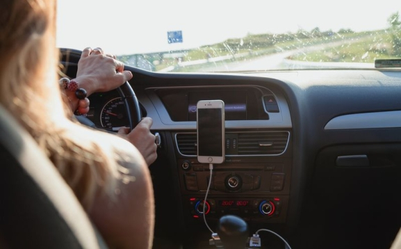 La Junta actualizará el kilometraje a los 7.000 empleados de Castilla y León que usan su coche