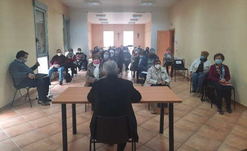 Fuenteguinaldo acoge el último retiro arciprestal de mitad de curso