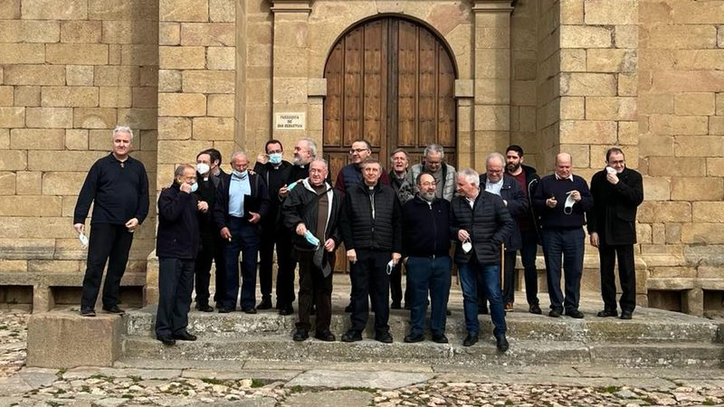 El nuevo obispo de Salamanca visita Yecla de Yeltes 