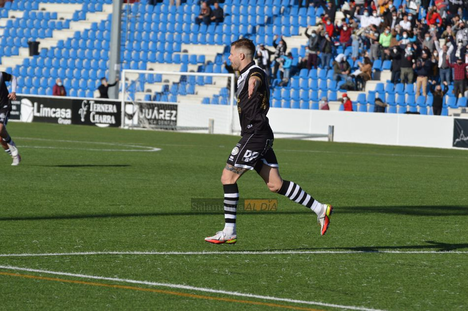 El 2022 de Mandi Sosa en la grada: ocho partidos sancionado en Unionistas