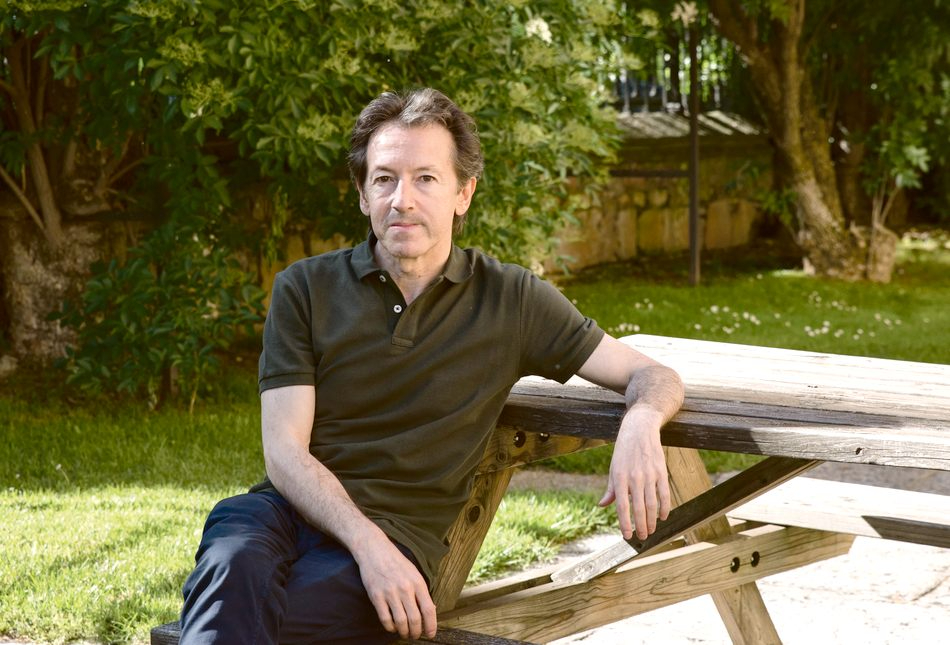 Fernando Gil Villa presenta su poemario El vacío en la Sala de la Palabra