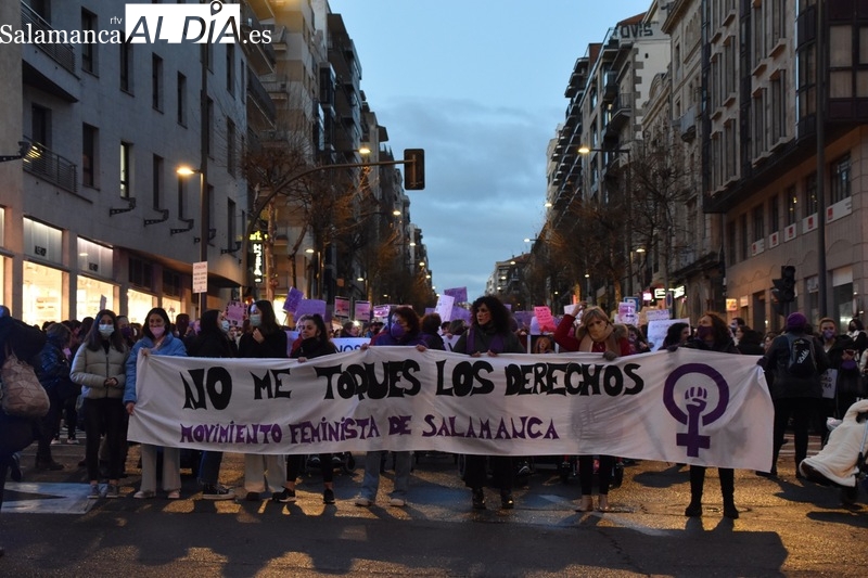  ‘No me toques los derechos’, la manifestación del 8M recorre las calles de Salamanca 