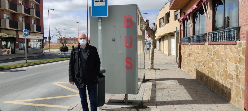 El servicio búho de autobús habilita las paradas a demanda hasta la urbanización Átyka