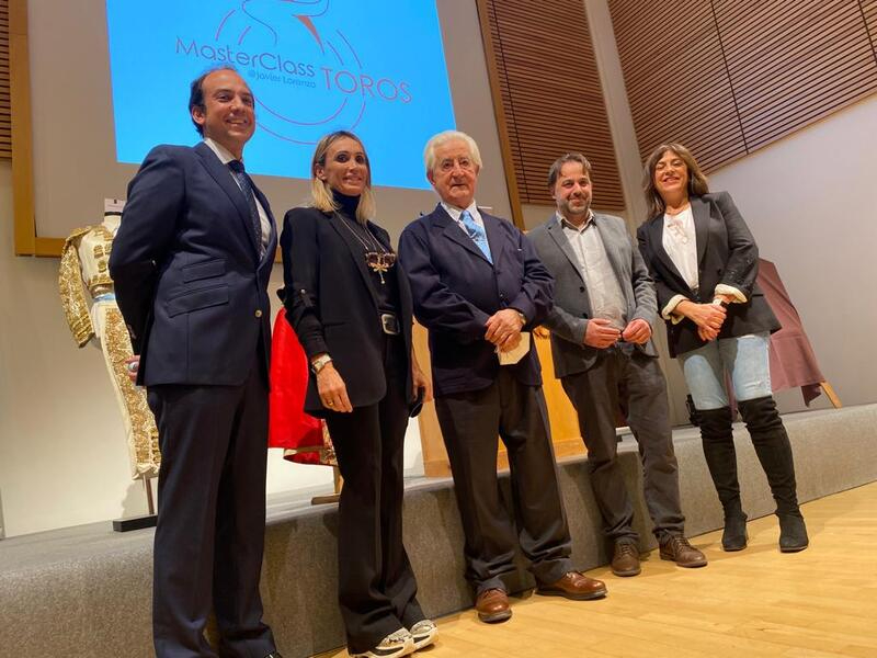 Cristina Sánchez pronuncia la conferencia inaugural del proyecto MasterClassTOROS