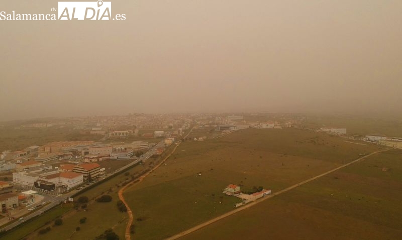 Guijuelo bajo la calima