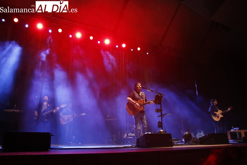 Los Secretos se reencuentran con su público salmantino 