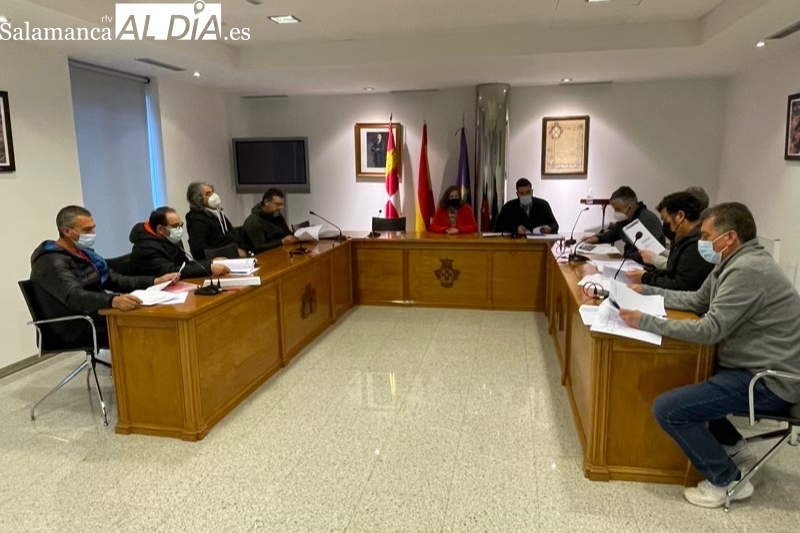 Entregada la Memoria Técnica de la Plaza Nueva para que los pintores presenten sus presupuestos hasta el 13 de mayo