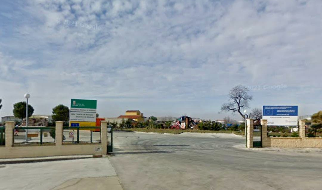 PeC plantea la necesidad de instalar cámaras de vigilancia en el Punto Limpio para evitar robos y abandono de material