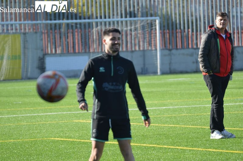 Cris Montes, otro de los jugadores tentados por Unionistas para renovar