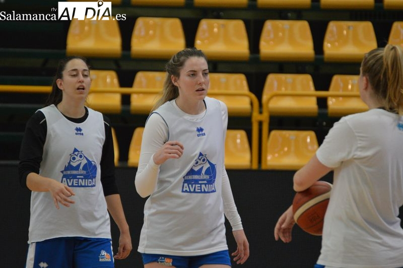 Katie Lou, una más (de nuevo) en el Perfumerías Avenida