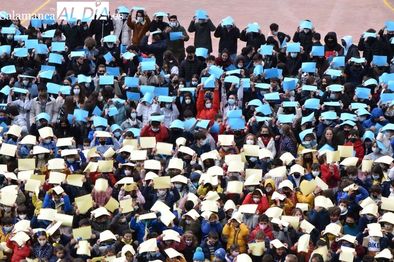 Escolares salmantinos se manifiestan contra la invasión rusa de Ucrania