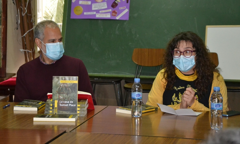 Juan Manuel Martín presenta en Miróbriga su libro ‘La casa de Sunset Place’