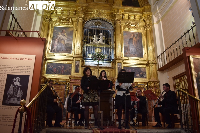 Évano acompaña a la soprano Amparo Mateos y a la mezzosoprano Marta Sánchez en el concierto de Cuaresma