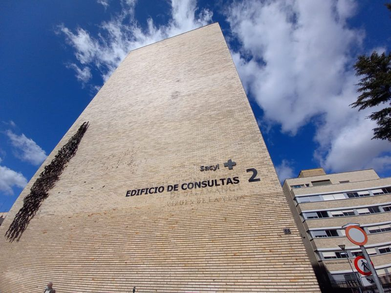 El Virgen de la Vega y los bloques anexos lucen sus nuevas denominaciones