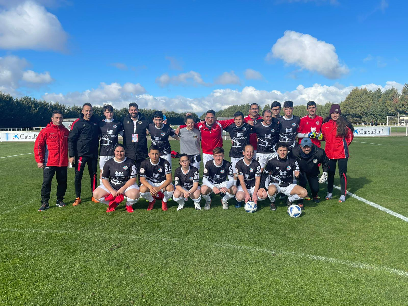El Salamanca UDS, subcampeón del I Torneo Inclusivo + QUE GOLES