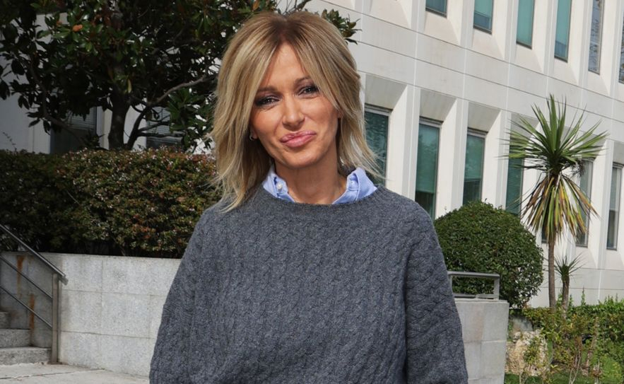 Susana Griso recibe un WhatsApp en directo del rey emérito  Desmiéntelo categóricamente