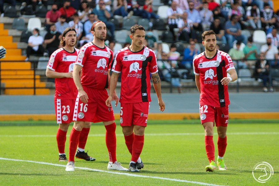 Los socios de Unionistas ya pueden votar por sus equipaciones favoritas para la próxima temporada
