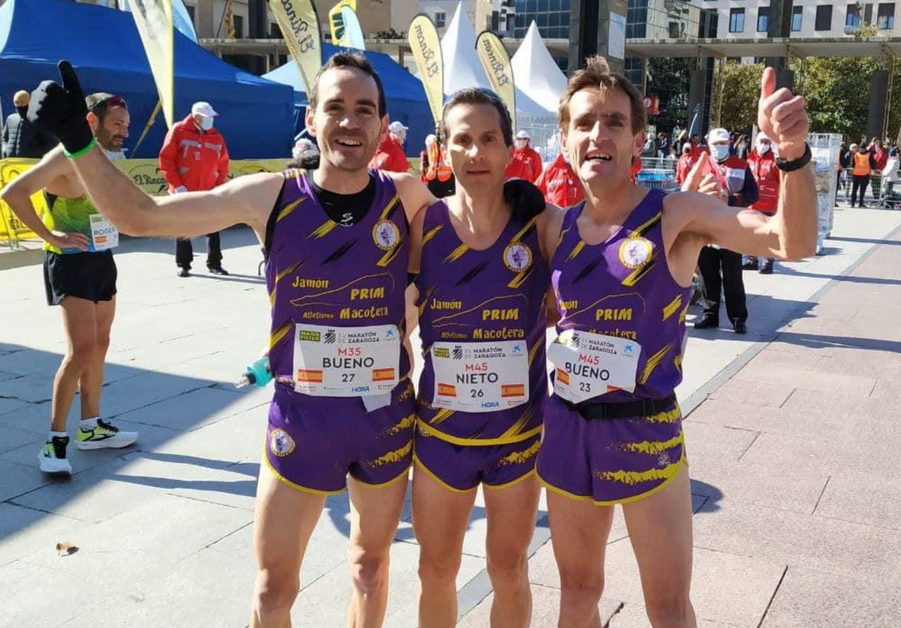 Macotera organiza un gran acto de recepción a sus atletas locales proclamados campeones de España de Maratón