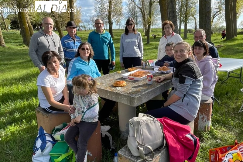 Multitudinario Lunes de Aguas en Peñaranda y Las Villas