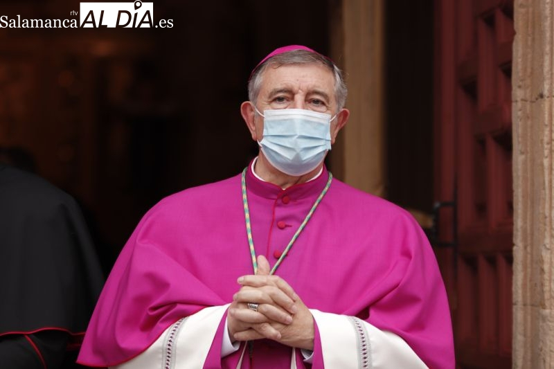La recomendación del obispo de Salamanca sobre el uso de mascarillas en las iglesias