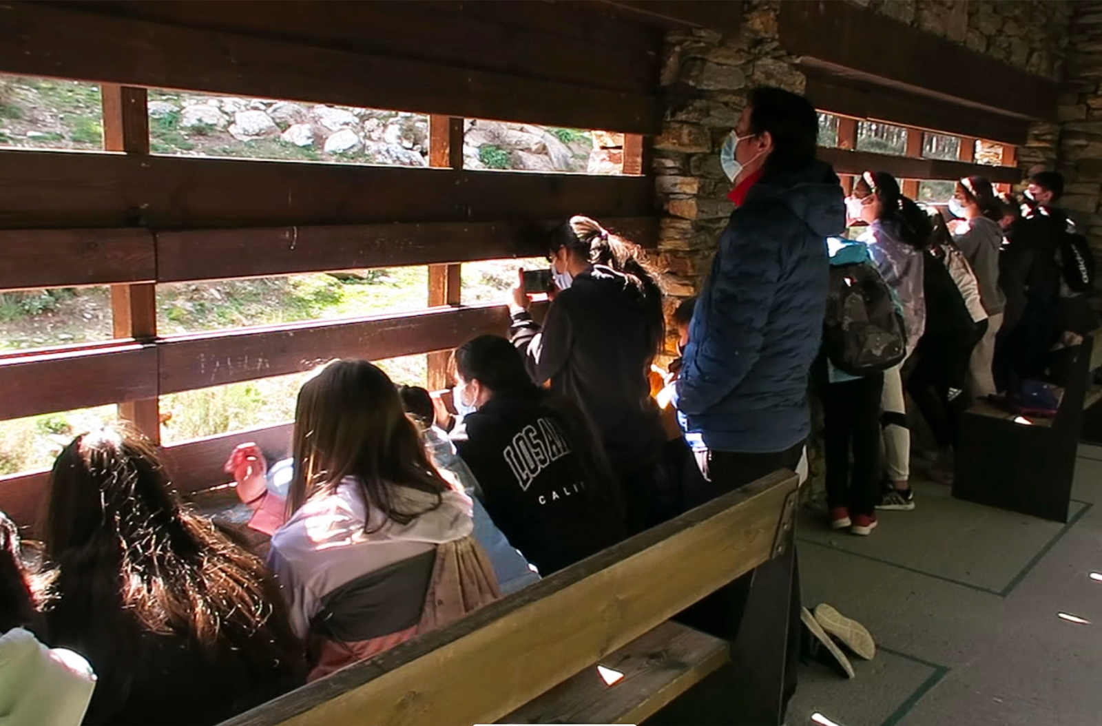 Alumnos del IES Leonardo da Vinci conocen de primera mano el Lago de Sanabria