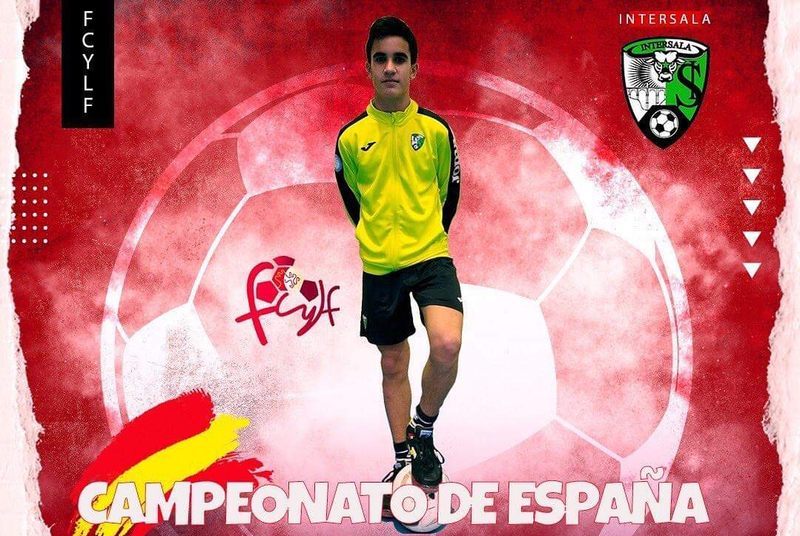 Miguel ángel Pérez Vicente ha pasado en un año del CD Los Leones a jugar en la Selección de Castilla y León de Futbol Sala Sub14 y en el Club Inter Sala