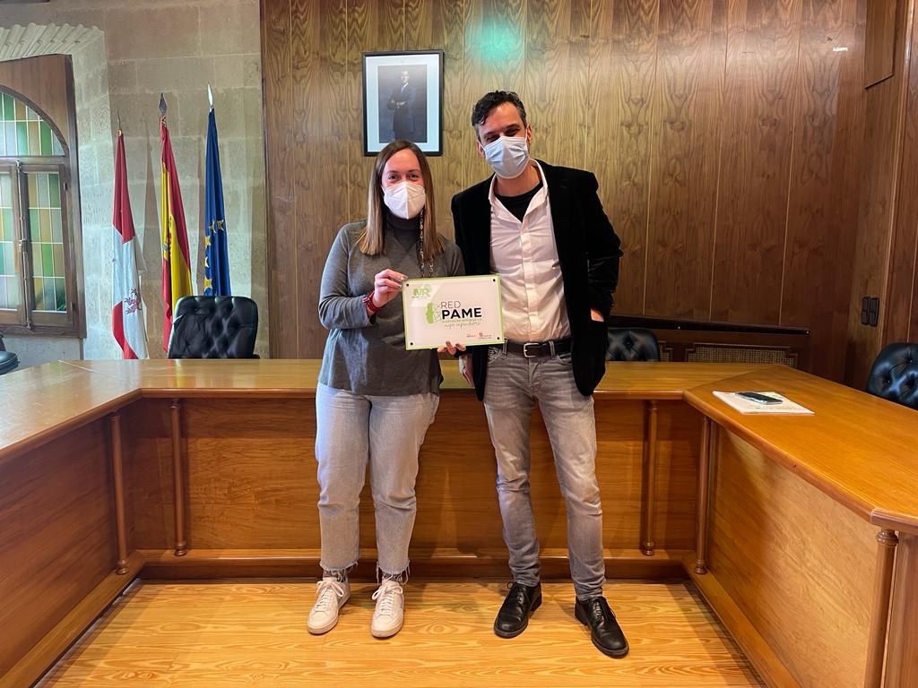 Nuevo punto de asesoramiento laboral para mujeres en la Casa de los Maestros de Alba de Tormes