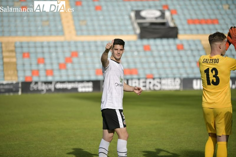 María se queda sin centrales para su 5-3-2 en el Salamanca UDS