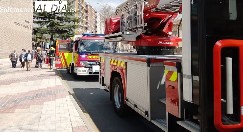 Susto en el antiguo Hospital Virgen de la Vega por un conato de incendio en la zona de las cocinas