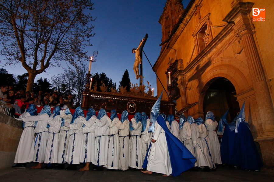 El Cristo de los Doctrinos protagoniza el Lunes Santo de Salamanca