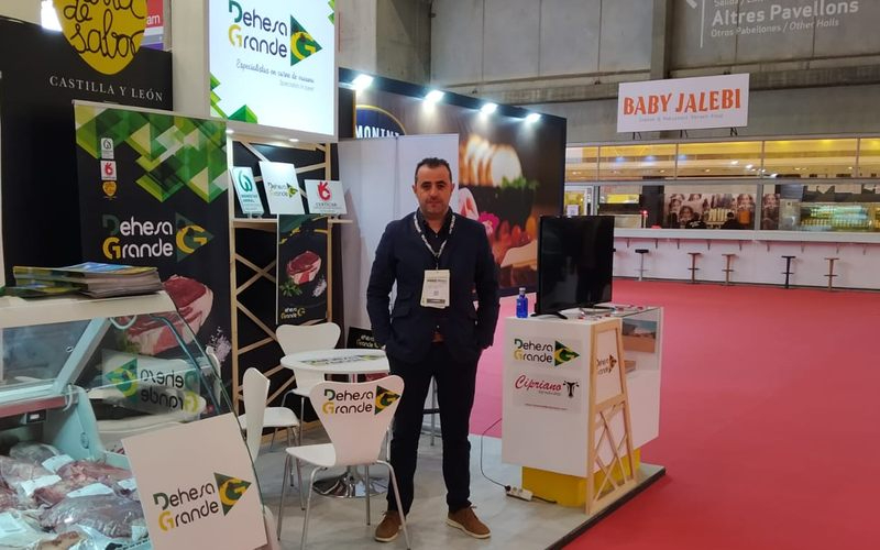 Dehesa Grande afianza su expansión en la Feria Alimentaria de Barcelona