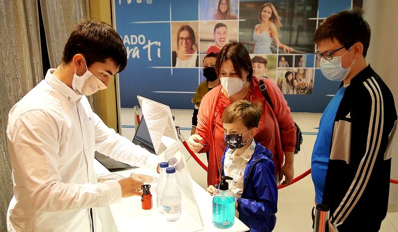 Fin a la mascarilla en interiores: dejará de ser obligatoria a partir del 19 de abril