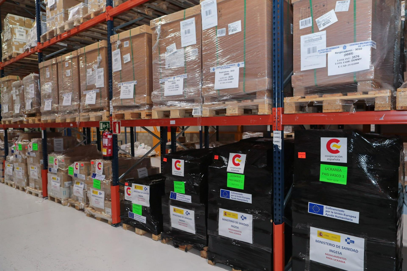 El Ministerio de Sanidad dona más de 1 millón de medicamentos a Ucrania