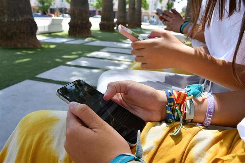 Radiografía del consumo de ocio digital al que los jóvenes dedican 7 horas 