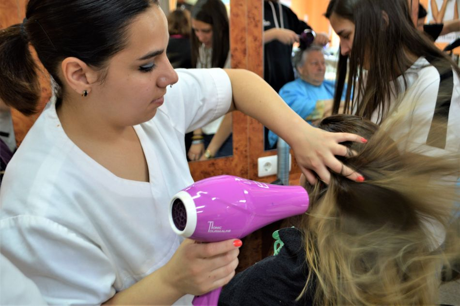 Sigue estos diez consejos para mantener sano tu cabello