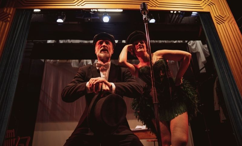 Cuenta atrás para el estreno de ‘Von Lustig, el hombre que vendió la Torre Eiffel’ de Alfonso Mendiguchía