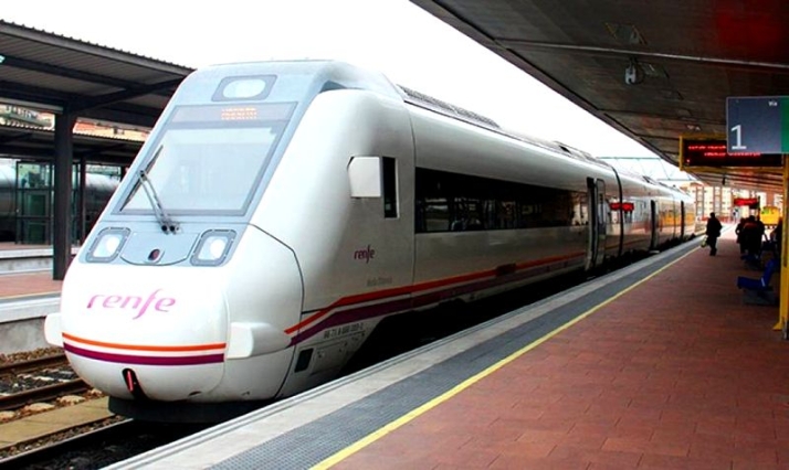 Mejoras en la línea ferroviaria Ávila-Salamanca