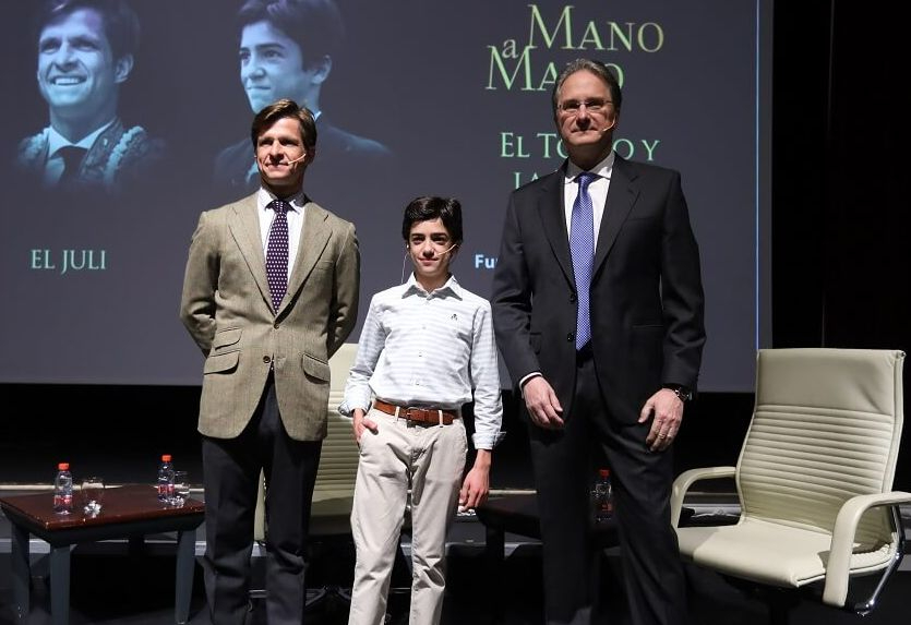 El Juli comparte coloquio con Marco Pérez: Estamos ante un caso especial, nos tiene locos a todos