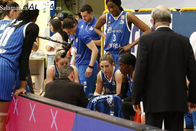 Leo Rodríguez renueva para mantener el núcleo del Perfumerías Avenida