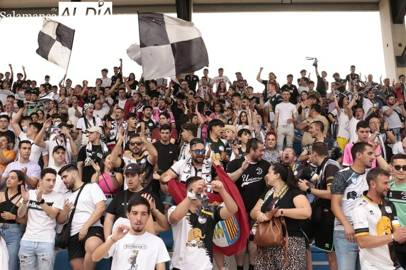 Unionistas consigue 100.000 euros en poco más de un día para cambiar el césped del Reina Sofía