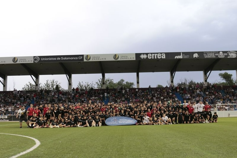 El Reina Sofía se vuelve internacional y acoge un partido de la selección francesa sub15 contra un equipo de la cantera de Unionistas