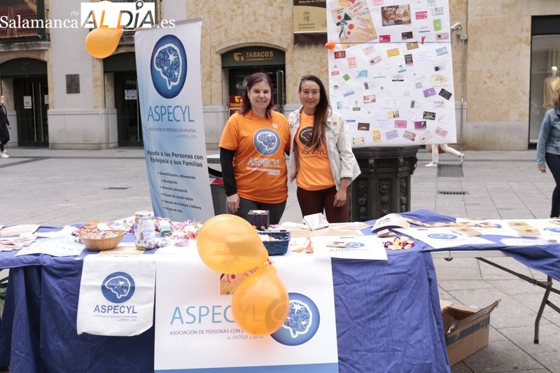 Salamanca se suma al Día Nacional de la Epilepsia con una mesa informativa