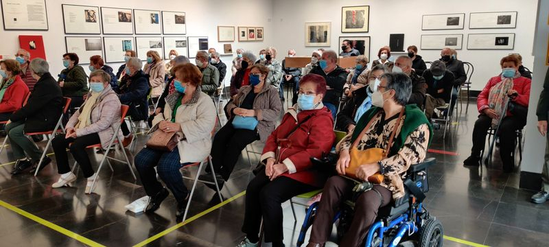 Los mayores de Santa Marta celebran su Semana Cultural 