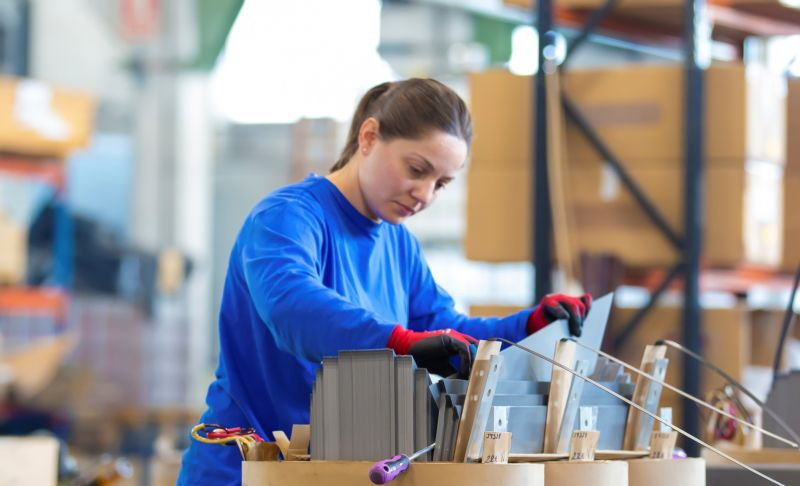 La exposición Espacios de Mujeres visita Guijuelo