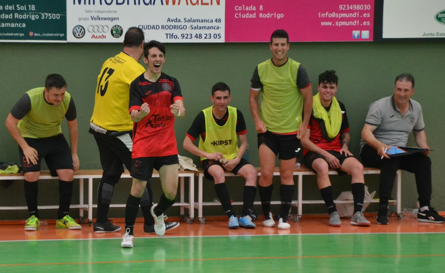 El III Senior dice adiós a su afición alcanzando el repóker de victorias consecutivas en casa